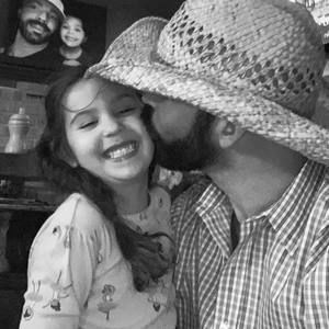 Meet your Posher, Kenny